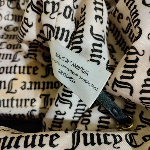 Vintage Juicy Couture Black Quilted Rose XL Duffle Travel Carry on Bag Purse - Picture 12 of 12